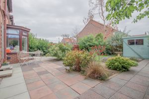 Photo 27- click for photo gallery